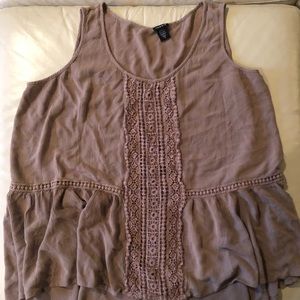 Torrid sleeveless blouse
